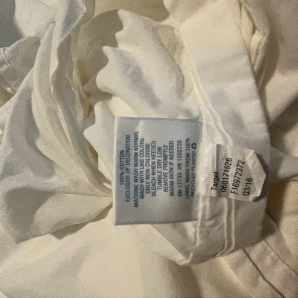 Simply Shabby Chic Classic White petticoat queen Duvet Cover only - Picture 4 of 6